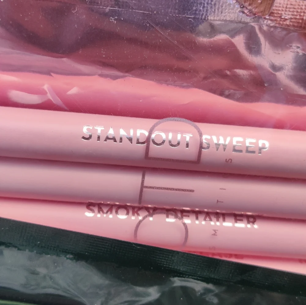 2 NEW MOTD Eye And Eyebrow Makeup Brush Sets